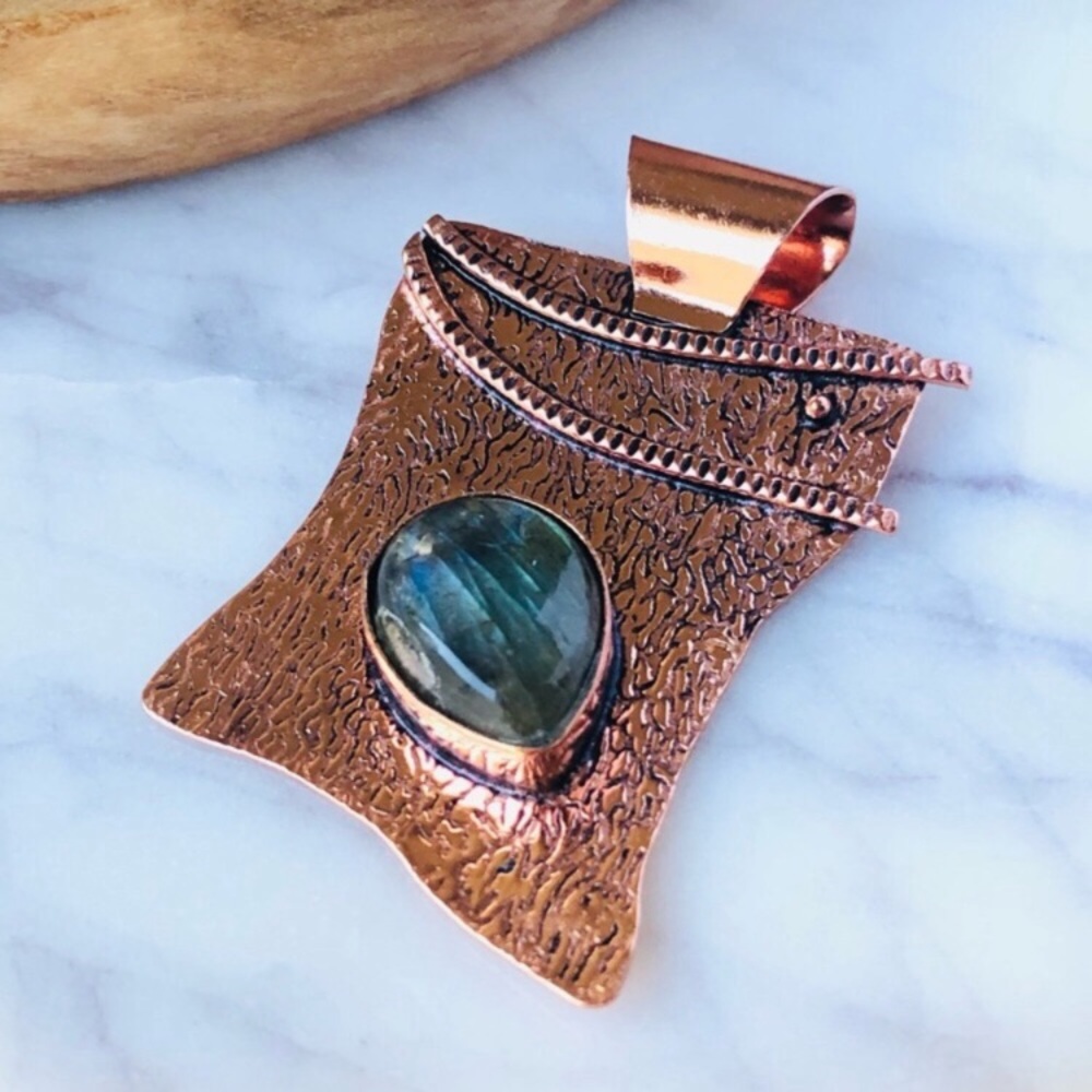 Copper Plated Labradorite Stone Statement Boho Pe… - image 3